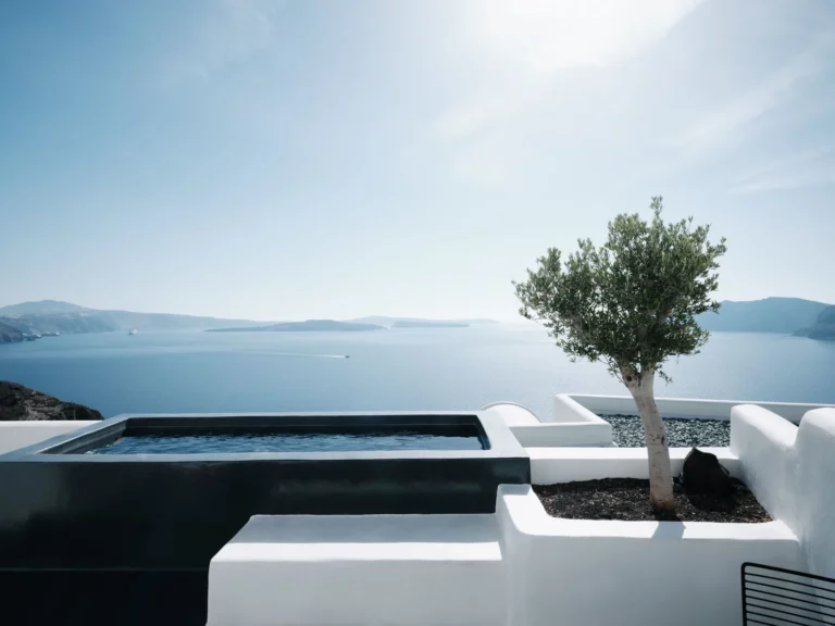 Abyss Balkon met zwembad