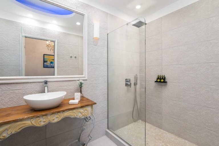 Thousand Stars Suites&Rooms Badkamer
